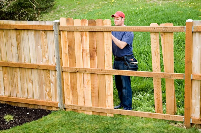 Fencing Wealdstone, Harrow Weald, HA3